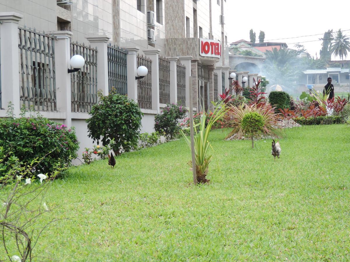 Hotel Djigui Abidjan Exterior foto